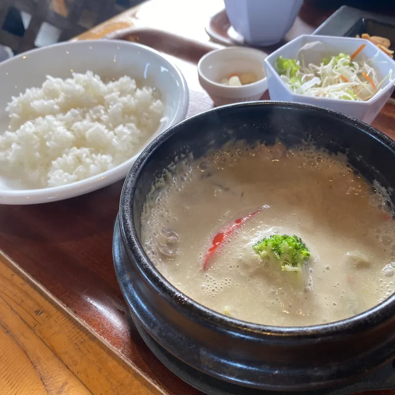 愛犬の駅 静岡県産 美味鶏使用 グリーンカレー