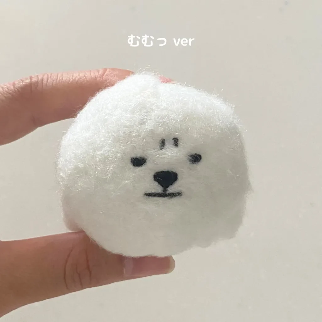 てのひらサイズのビションフリーゼ ぬいぐるみ むむっ