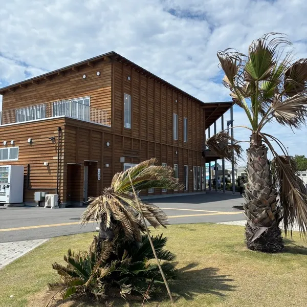 Windera Cafe 鵠沼海岸店