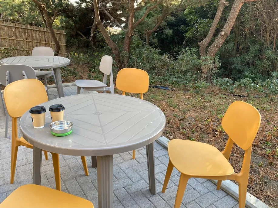 ひらつかシーテラス テラス席