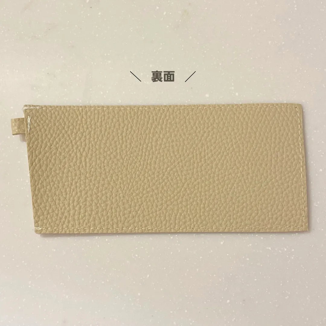 セリア　ビション　メガネケース